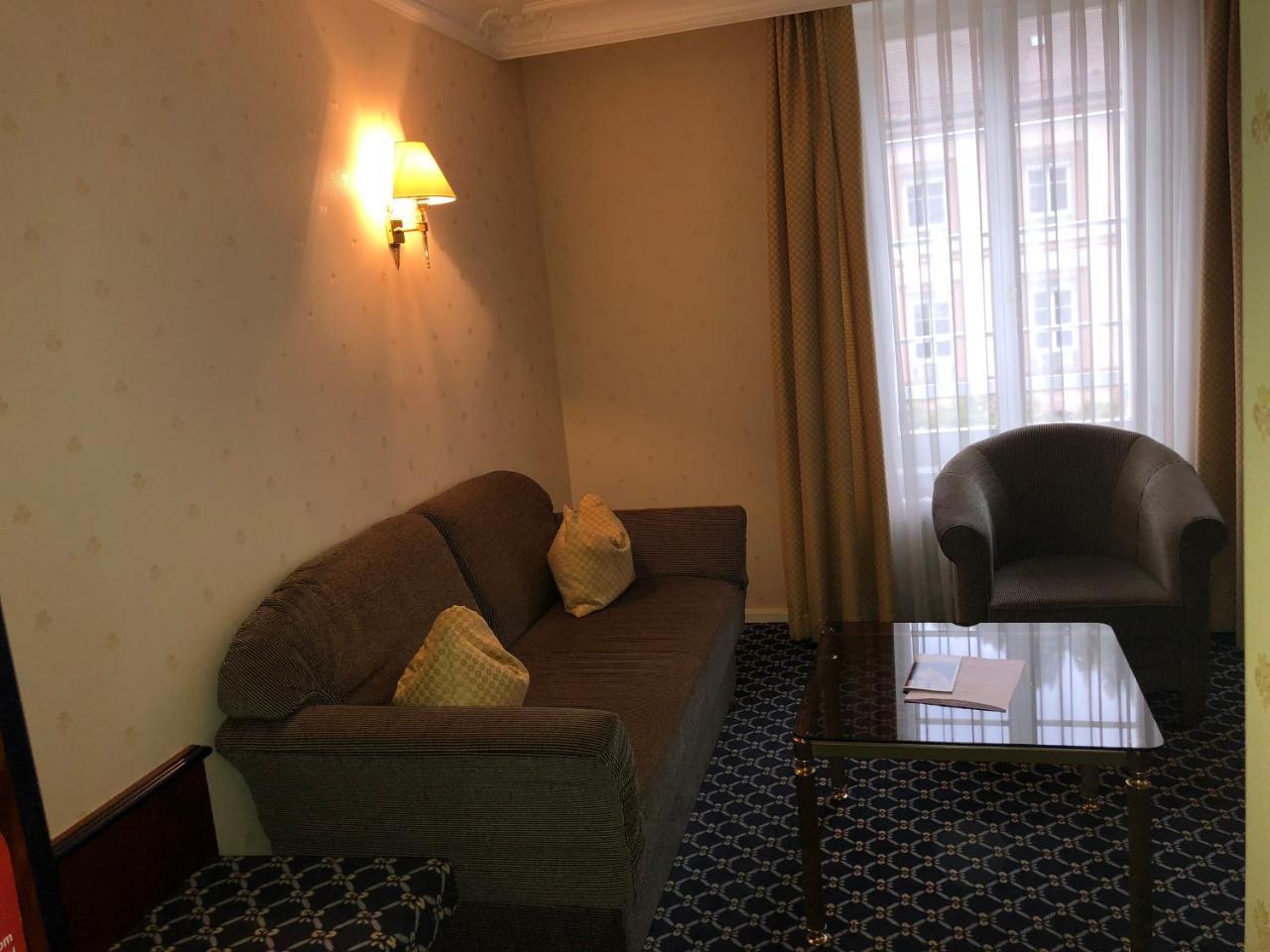 Mokni'S Palais Hotel & Spa Bad Wildbad Exterior photo
